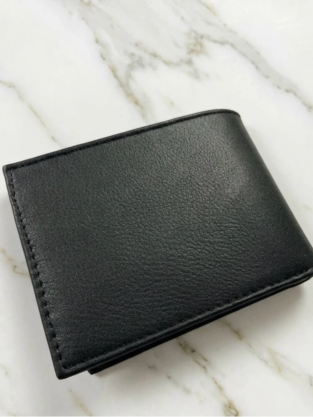 Levi's Black Faux Leather Wallet (New Without Tags)